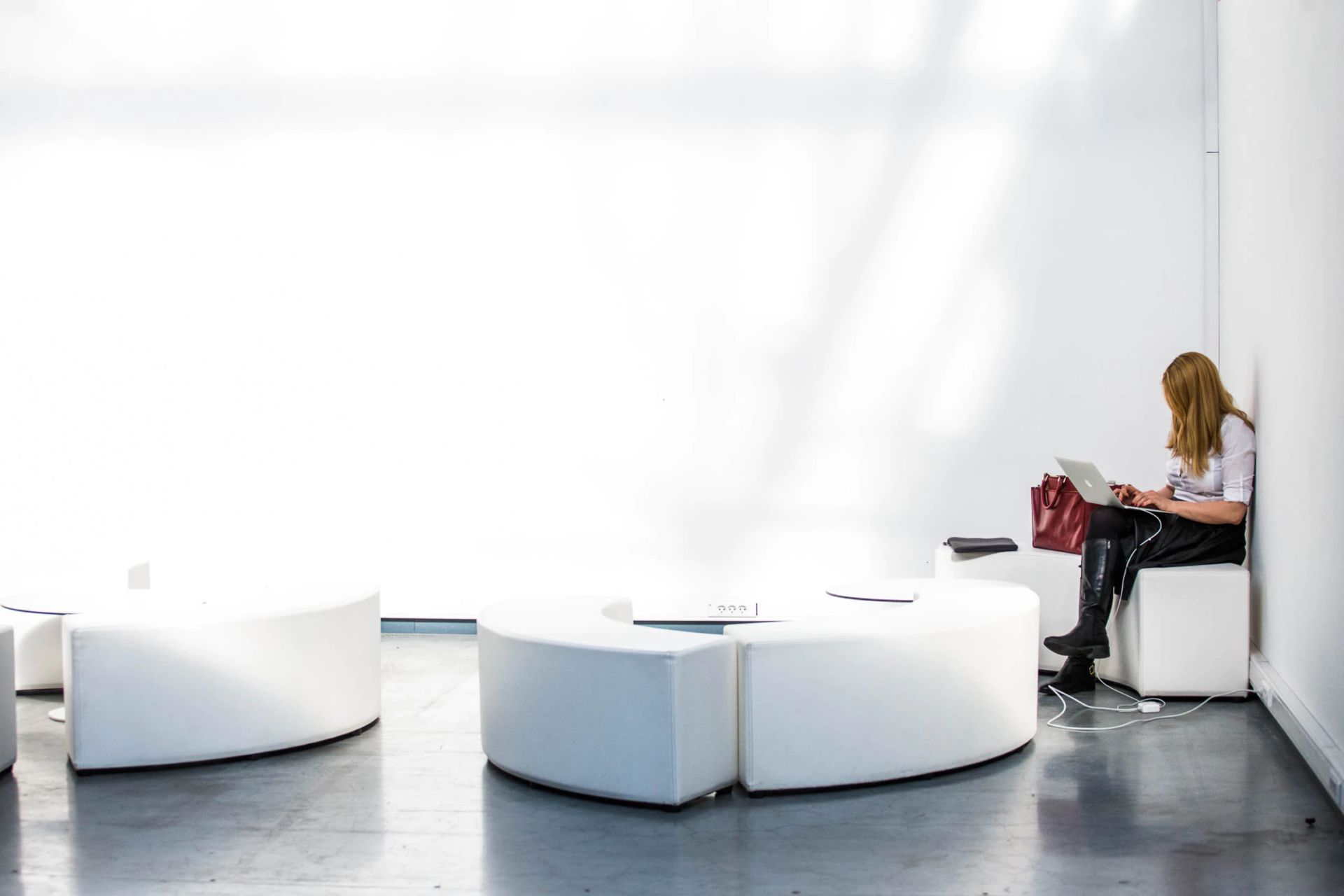 white_office